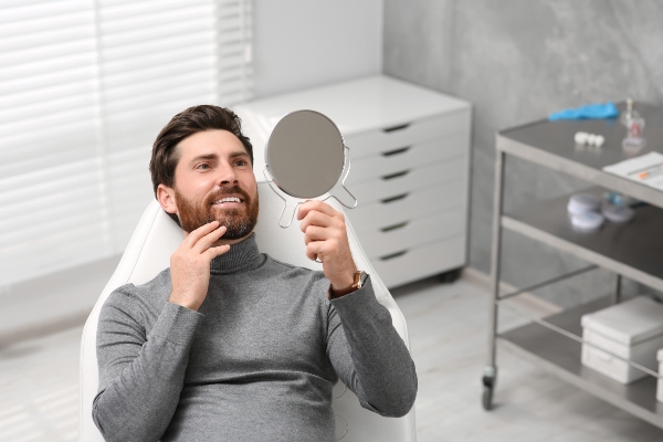 Dental Crowns Vs Veneers For Damaged Front Teeth